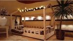 Łóżko domek Bella z barierkami 120 x 60 cm dla dzieci drewniane